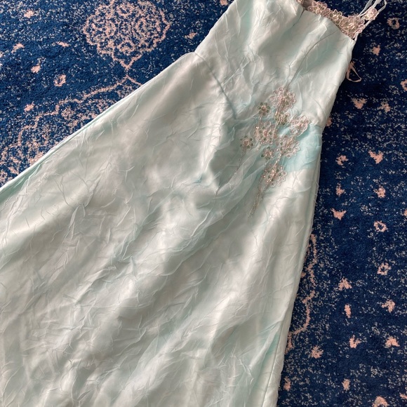 Beautiful tailored dress Green Mint beaded maxi dress - Picture 7 of 16